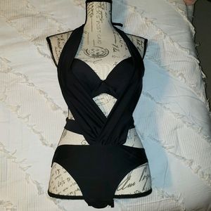 Strappy bandage swimsuit monokini